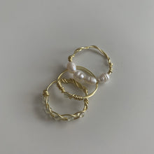 Charger l&#39;image dans la galerie, WHITE JADE STONE. ring set
